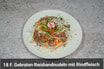 18F 18F. Gebratene Reisbandnudeln mit Rindfleisch
